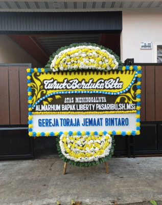 Papan Bunga Duka di Sei Mati